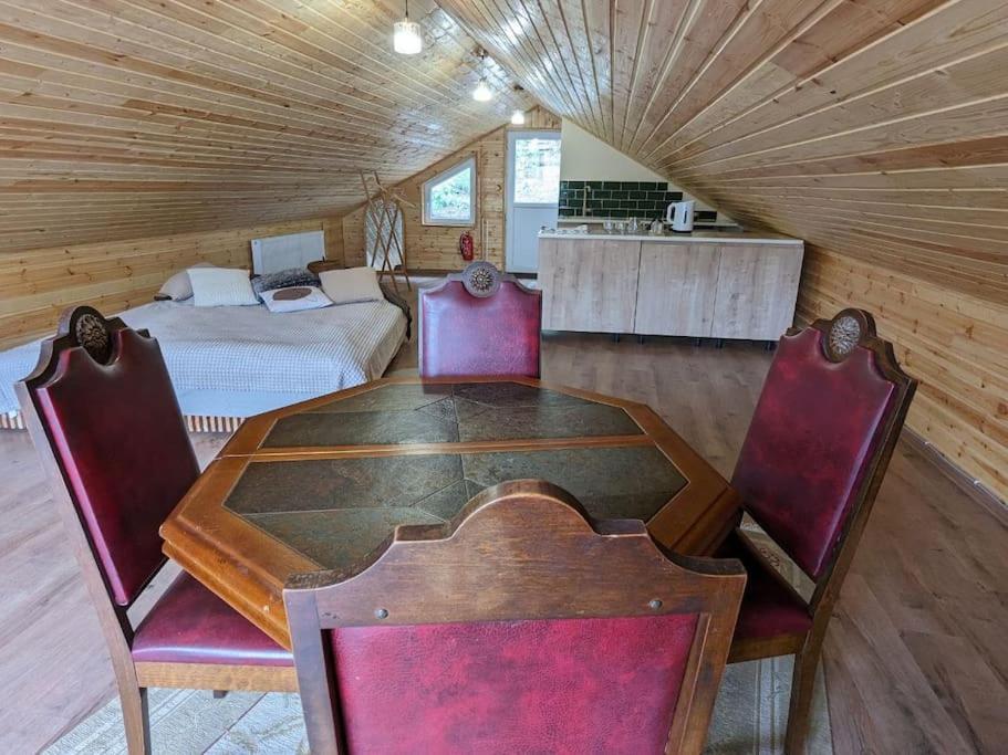Appartement Unforgettable Attic With Balcony In Bordjomi Extérieur photo